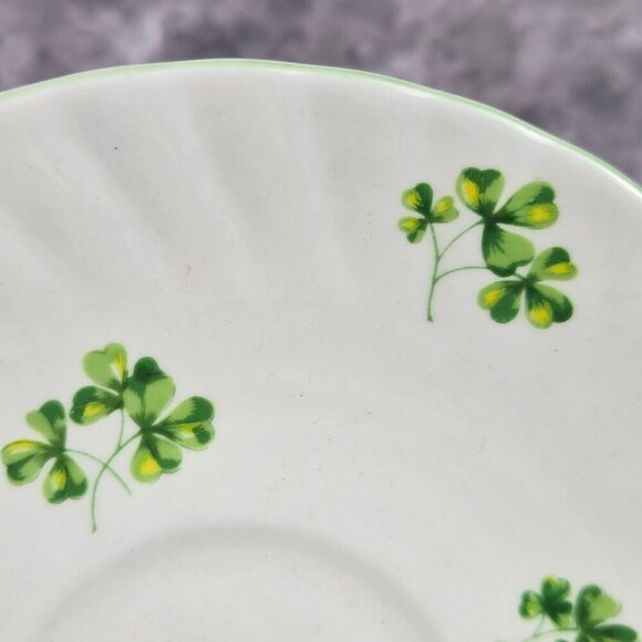 Royal Dover Fine Bone China Shamrock Tea Cup and Saucer Green White Vintage - Picture 8 of 16